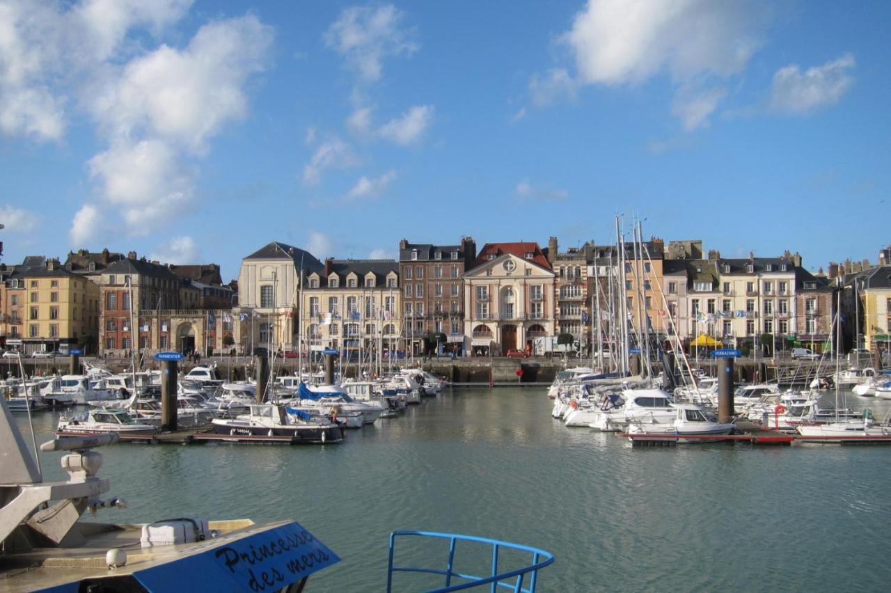 Ibis Budget Dieppe Centre Port Eksteriør billede